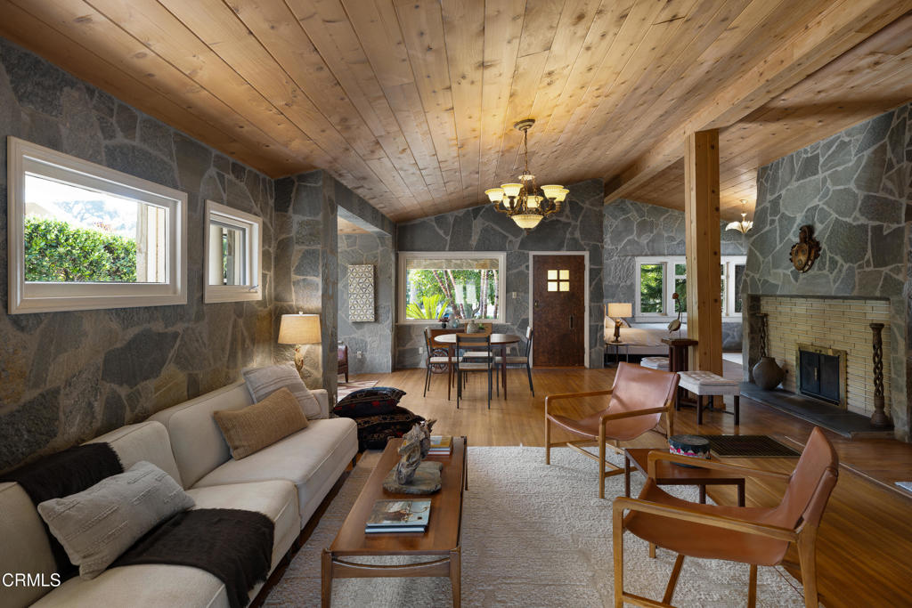 1541 Chickasaw Avenue