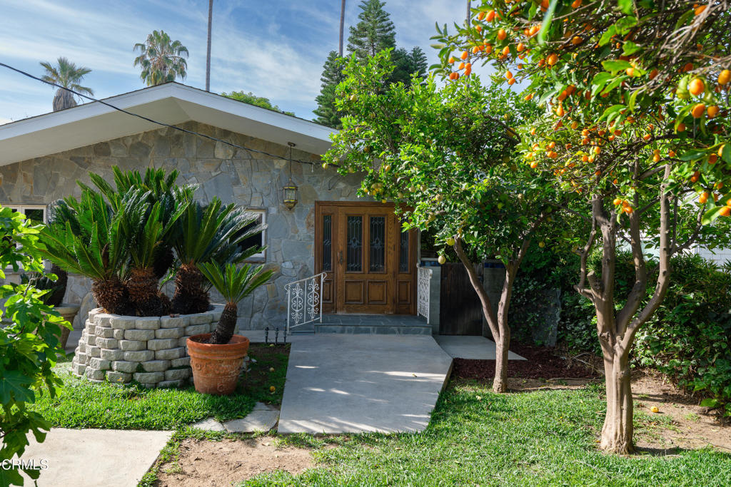 1541 Chickasaw Avenue