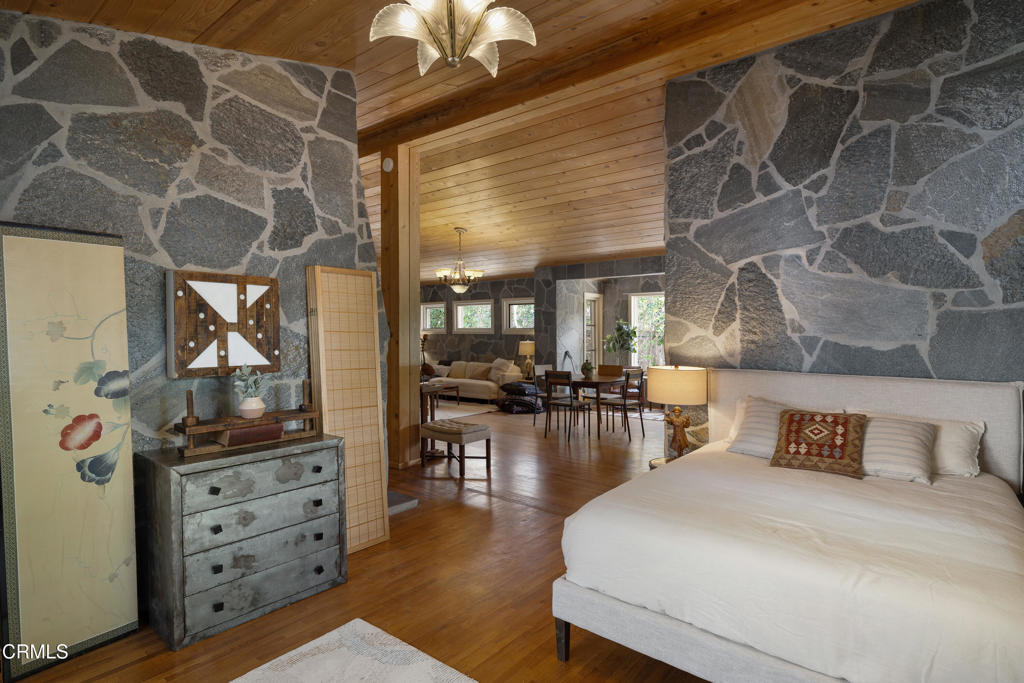 1541 Chickasaw Avenue