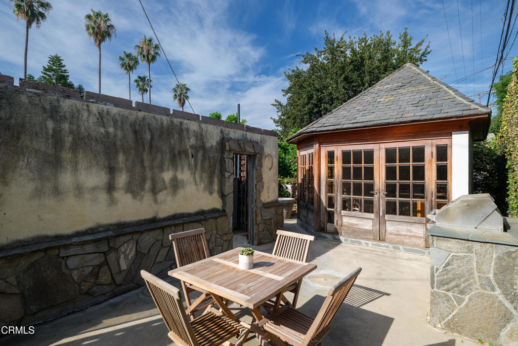 1541 Chickasaw Avenue