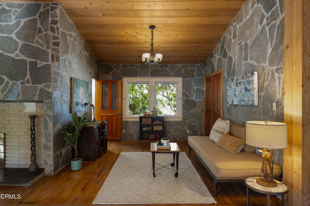 1541 Chickasaw Avenue