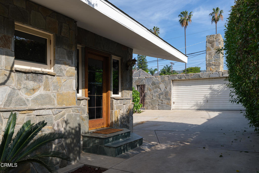 1541 Chickasaw Avenue