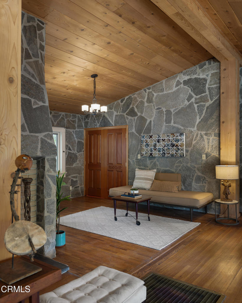 1541 Chickasaw Avenue