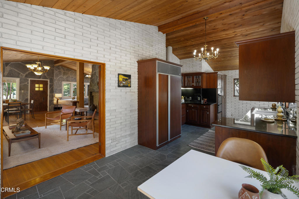 1541 Chickasaw Avenue