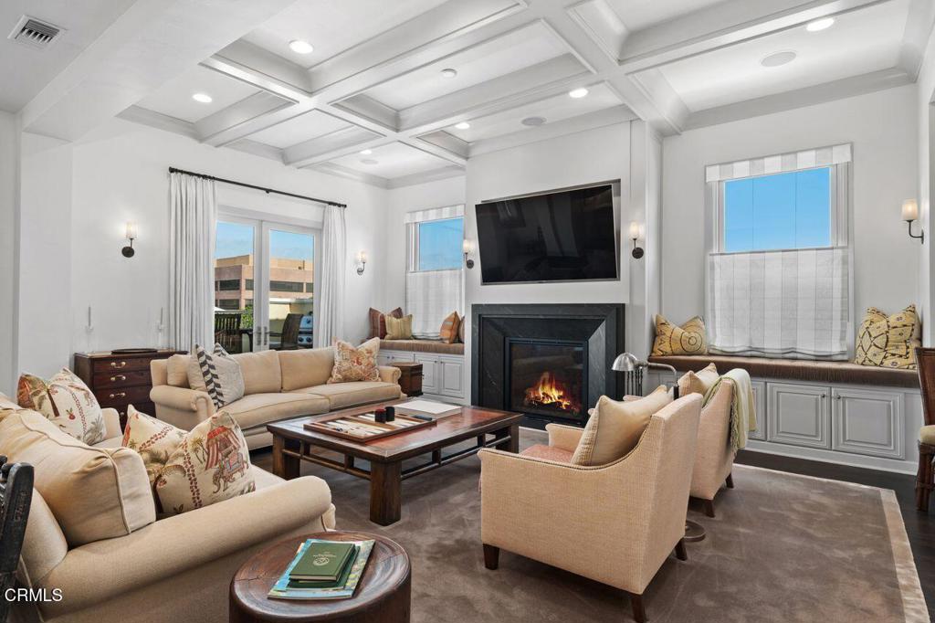 100 S Orange Grove Boulevard 302