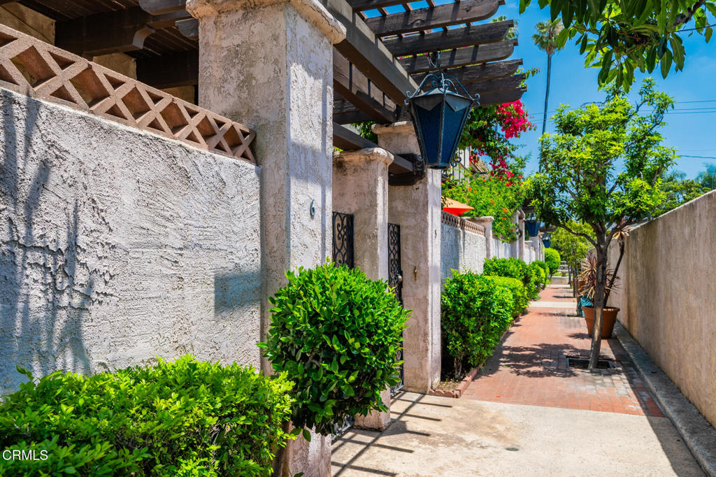 105 N Almansor Street 6