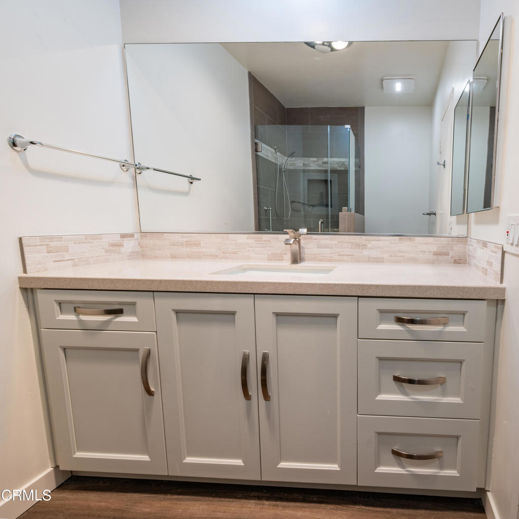 105 N Almansor Street 6