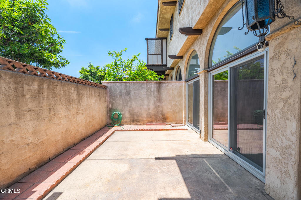 105 N Almansor Street 6