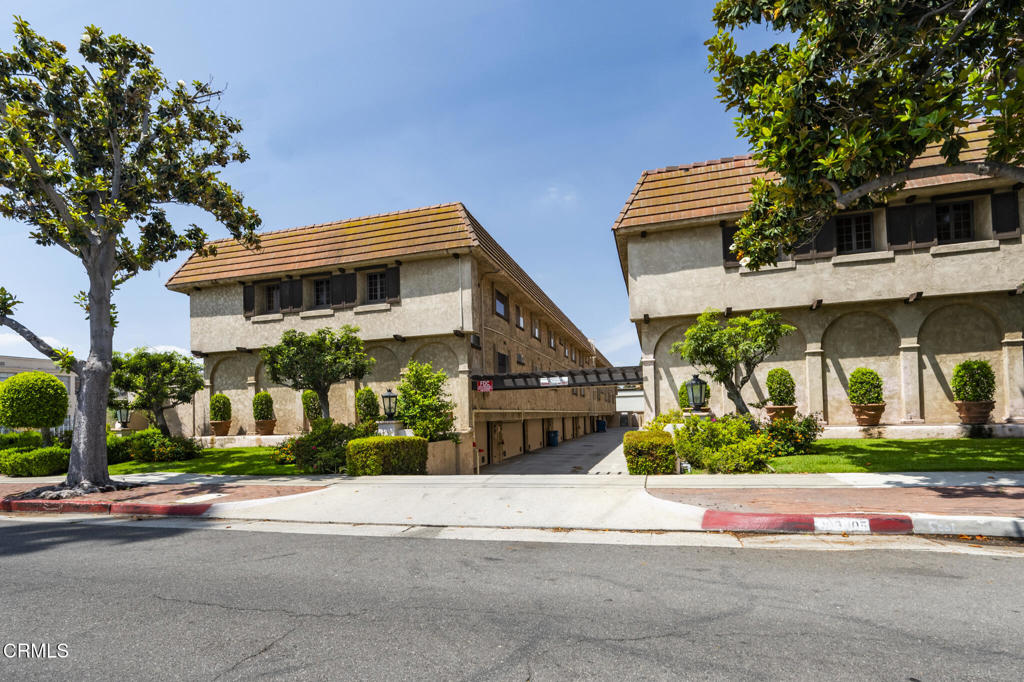 105 N Almansor Street 6