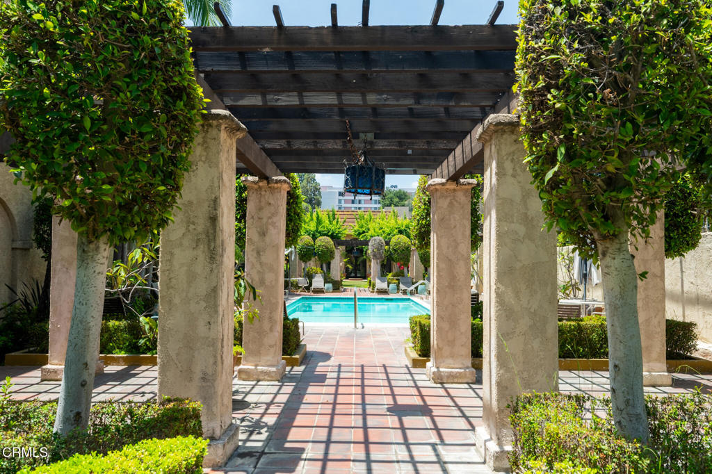 105 N Almansor Street 6