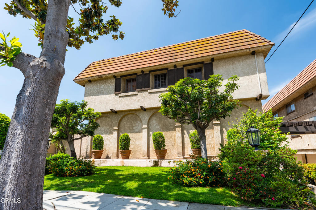 105 N Almansor Street 6