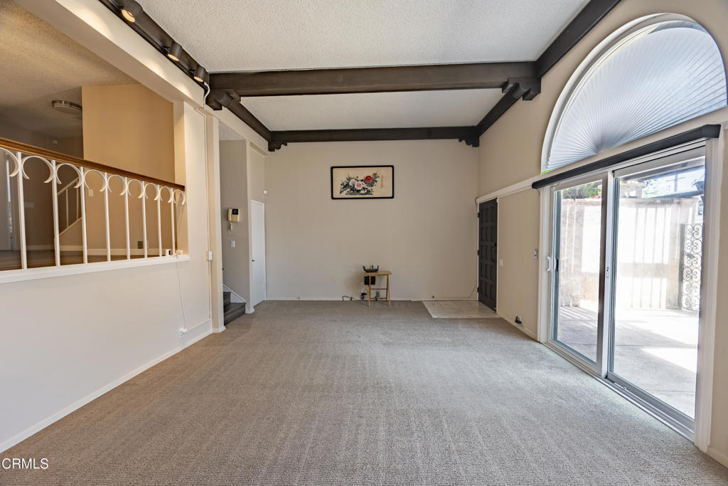 105 N Almansor Street 6