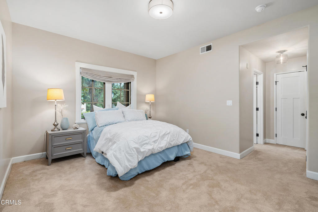 727 Meridian Avenue A