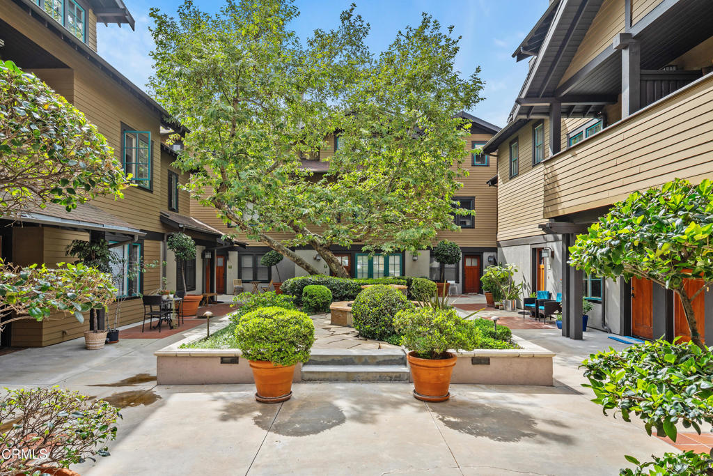 727 Meridian Avenue A