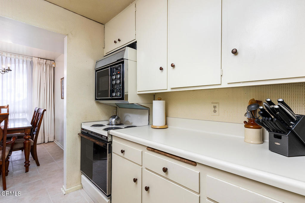 601 E Del Mar Boulevard 404