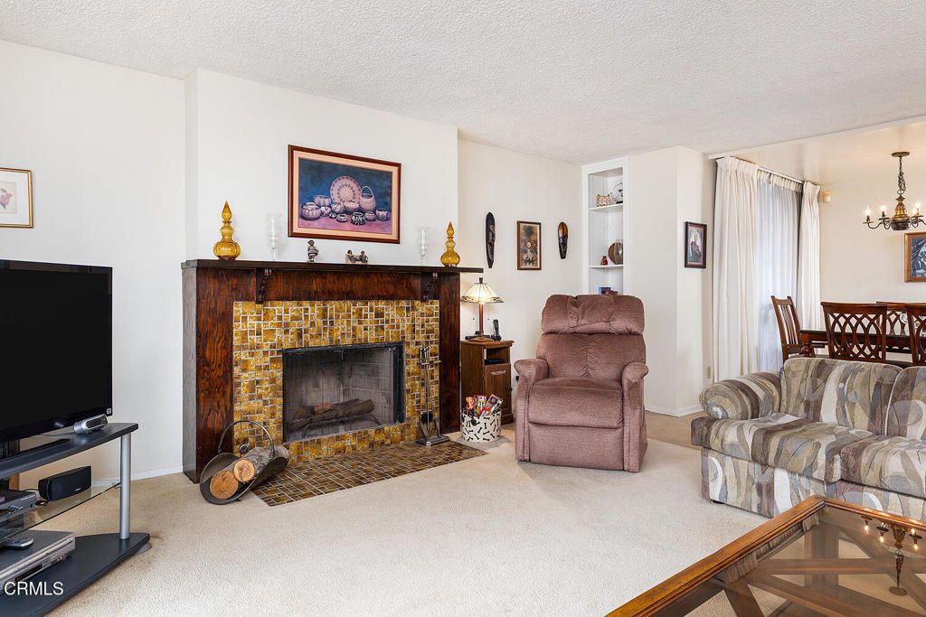 601 E Del Mar Boulevard 404