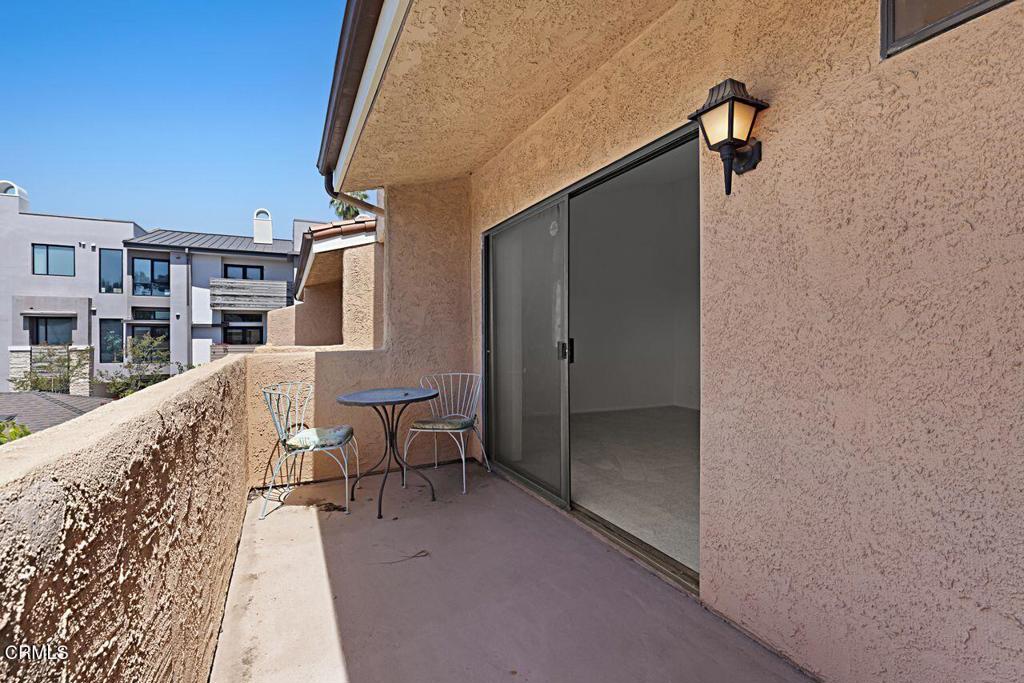 697 E California Boulevard 6