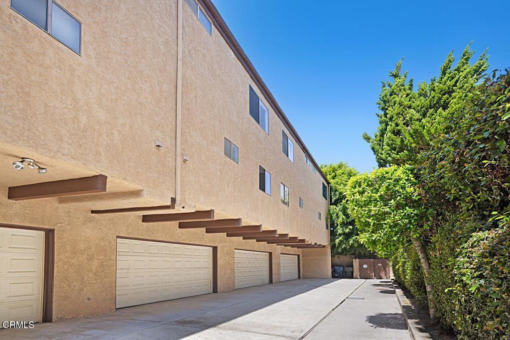 697 E California Boulevard 6