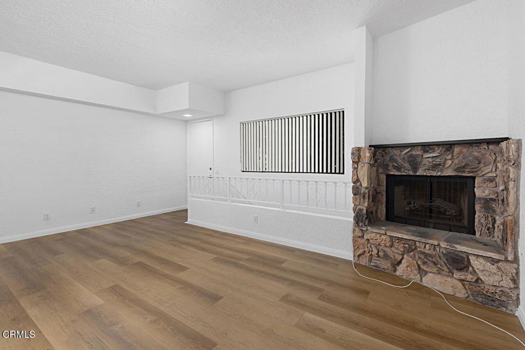 697 E California Boulevard 6