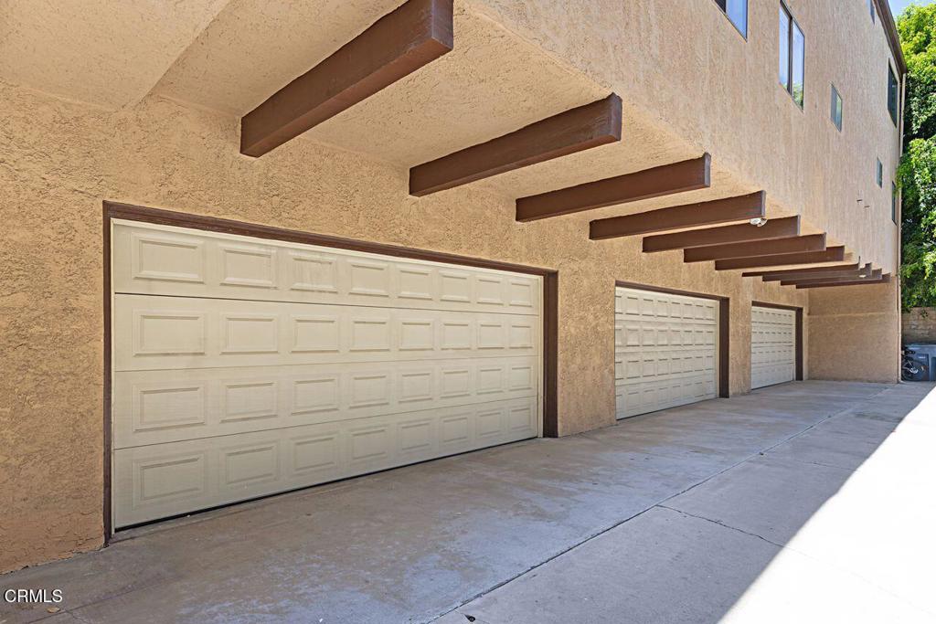 697 E California Boulevard 6