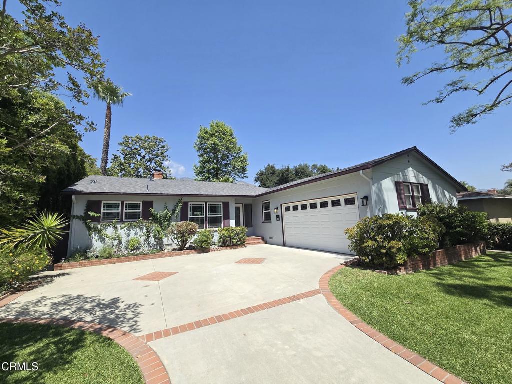 3815 Mayfair Drive