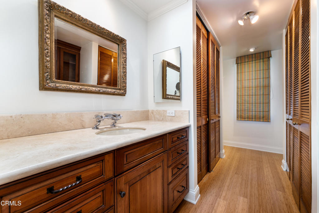 380 S Orange Grove Boulevard 12