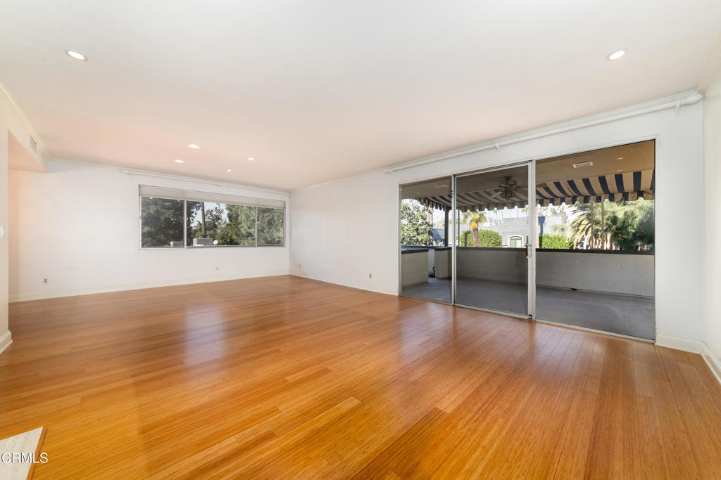 380 S Orange Grove Boulevard 12