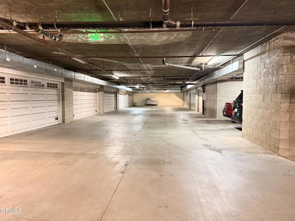 96 N Craig Avenue 13