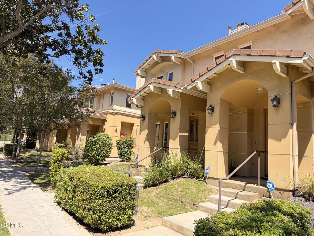 96 N Craig Avenue 13