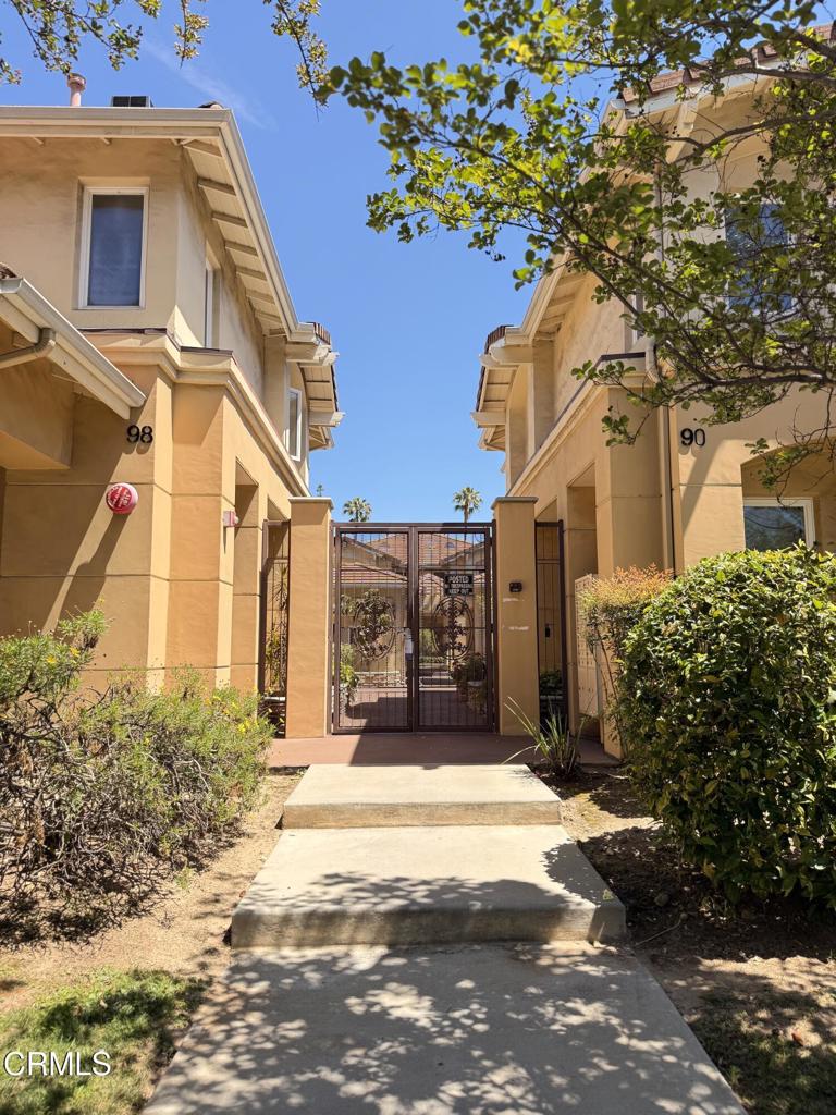 96 N Craig Avenue 13