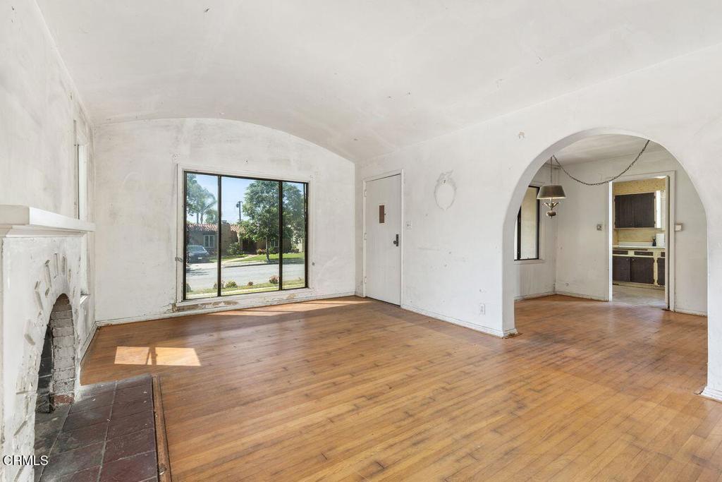 2193 Casa Grande Street