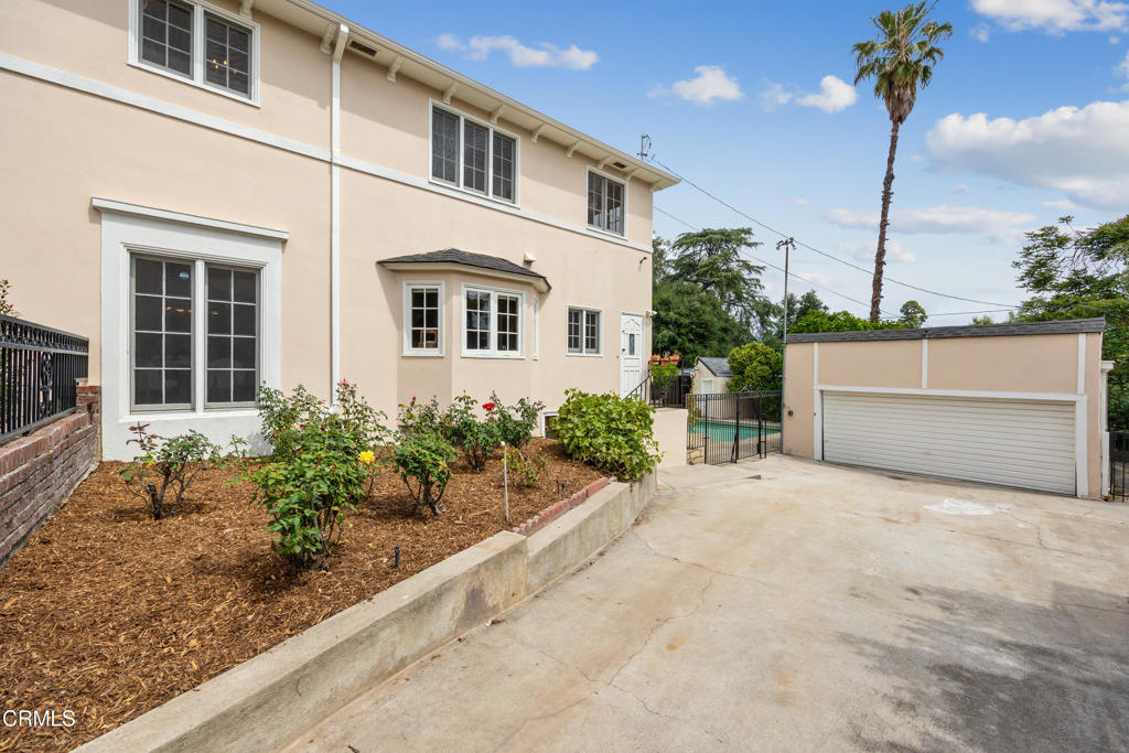 130 Champion Place