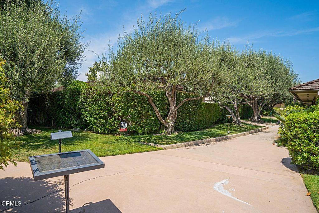 1040 S Orange Grove 1