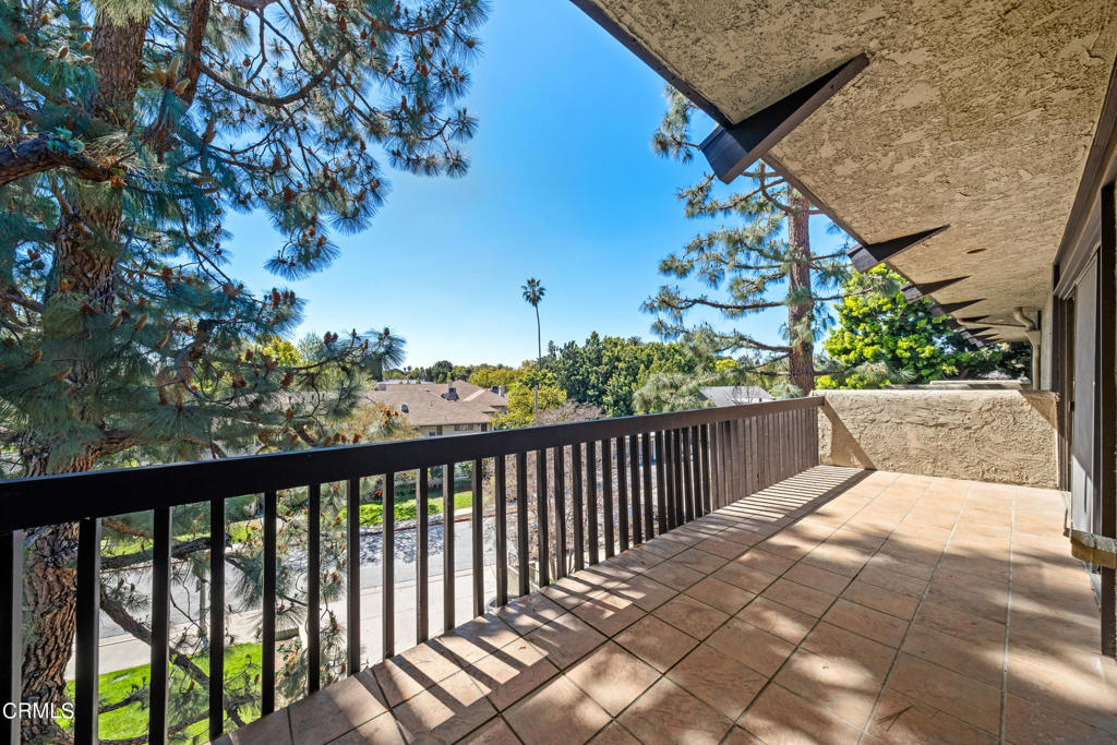 111 S Orange Grove Boulevard 309