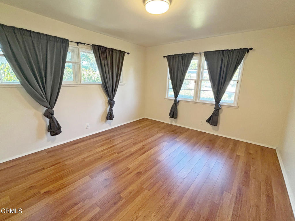 210 W Woodruff Avenue