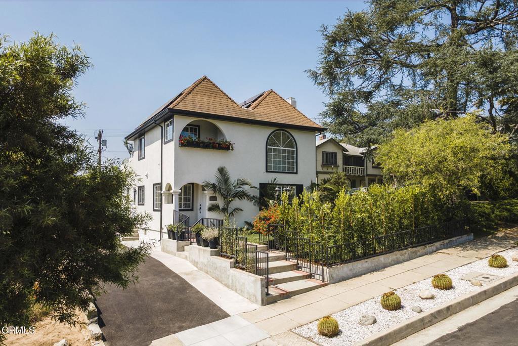 2354 Laverna Avenue