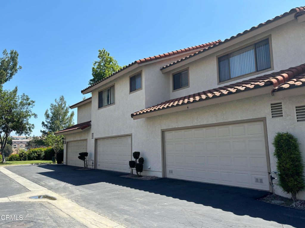 1223 Porto Grande Drive 4
