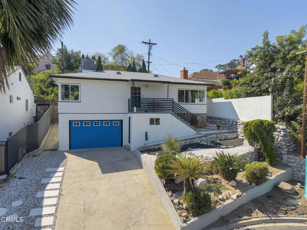 5183 Maison Avenue