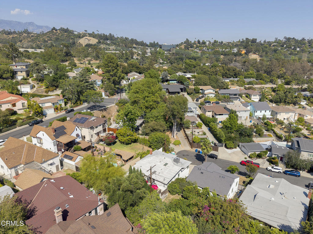 5183 Maison Avenue