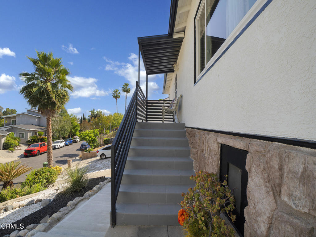 5183 Maison Avenue