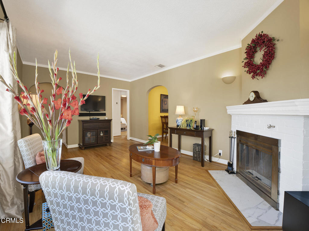 5183 Maison Avenue