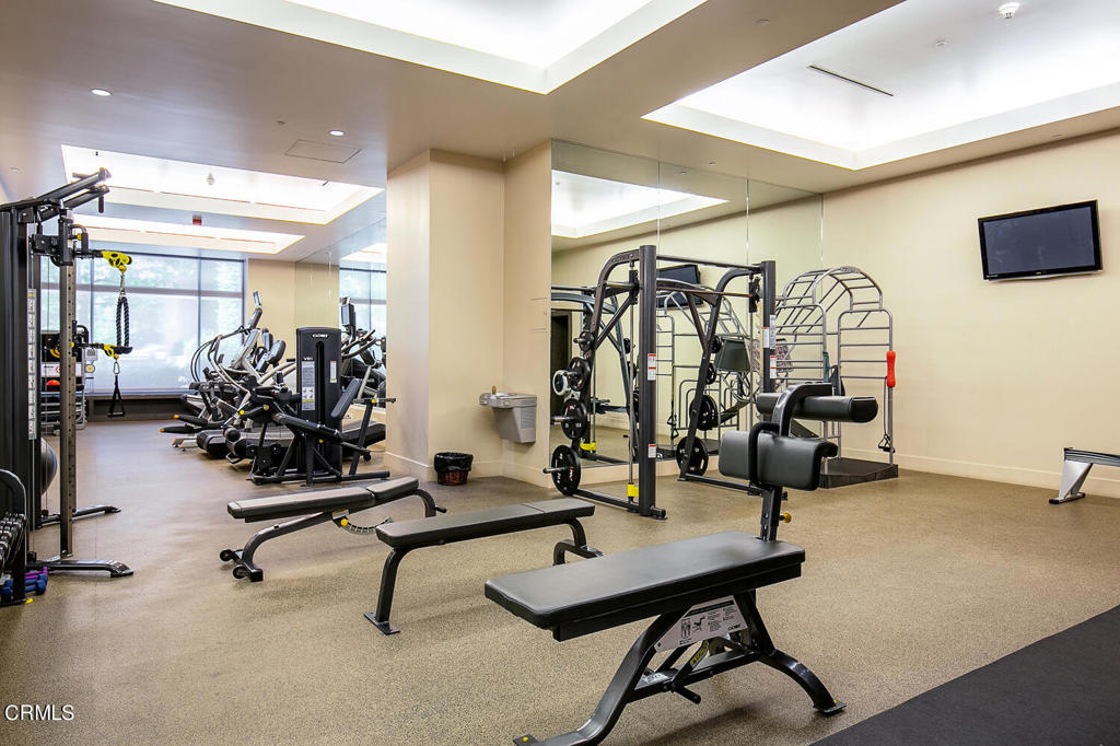345 E Colorado Boulevard 203