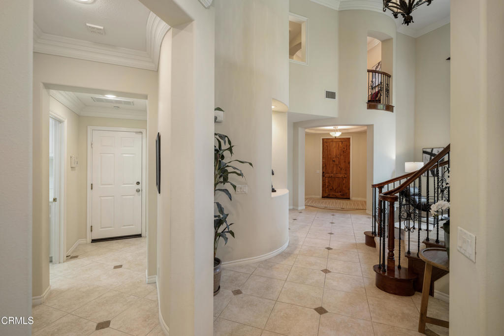 2741 Sleepy Hollow Place