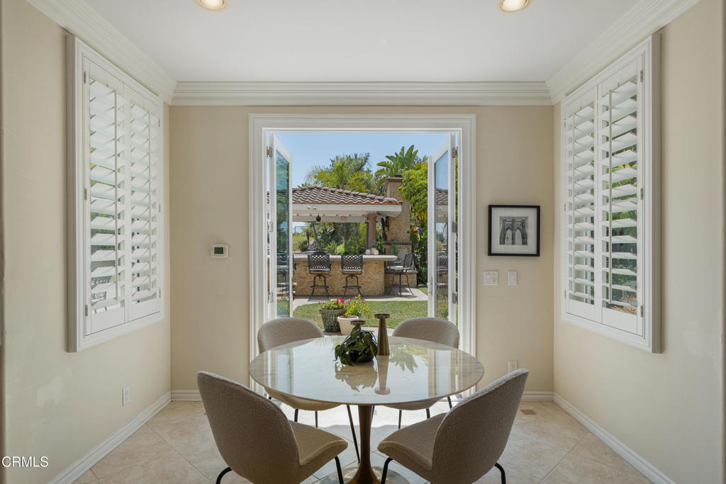 2741 Sleepy Hollow Place