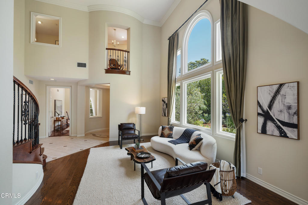 2741 Sleepy Hollow Place