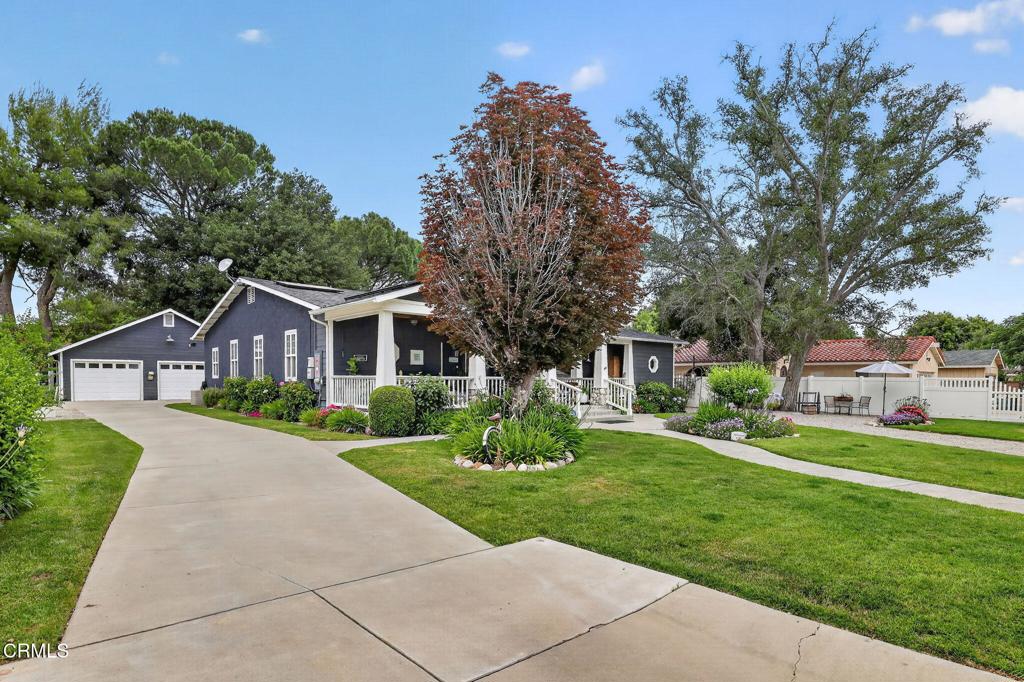 25067 Everett Drive