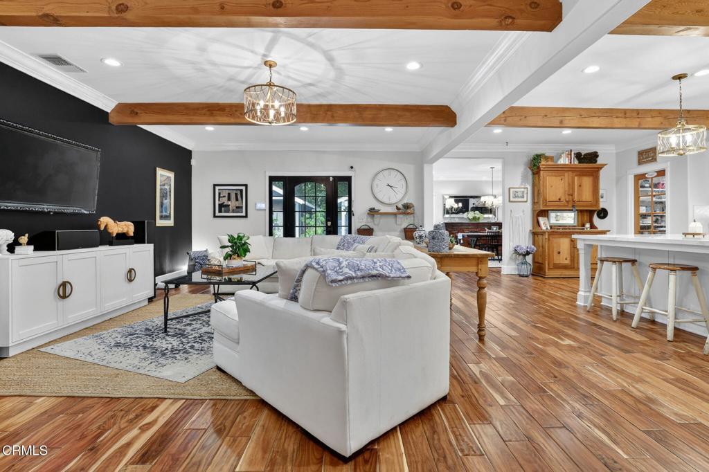 25067 Everett Drive
