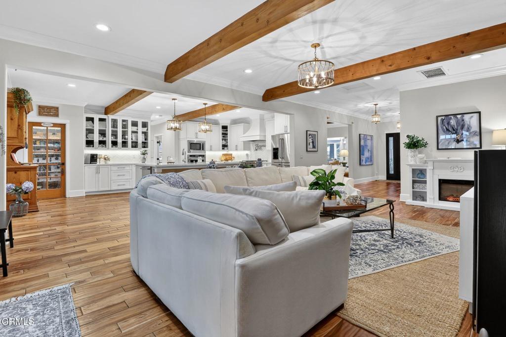 25067 Everett Drive