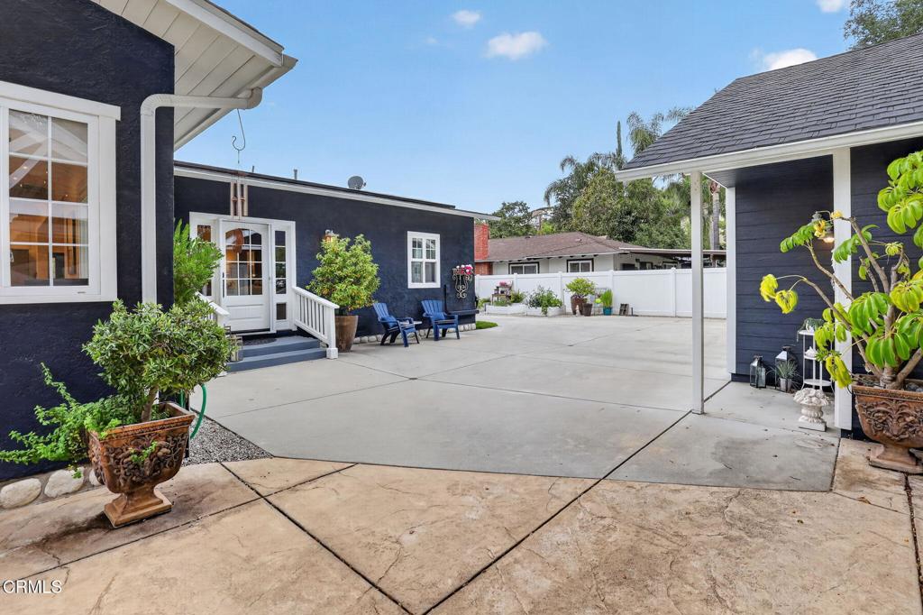 25067 Everett Drive
