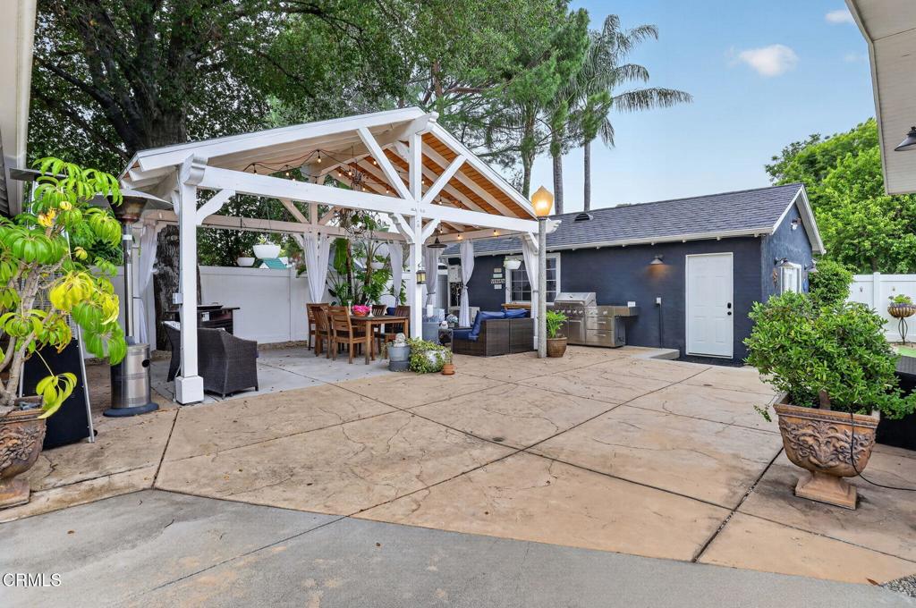 25067 Everett Drive